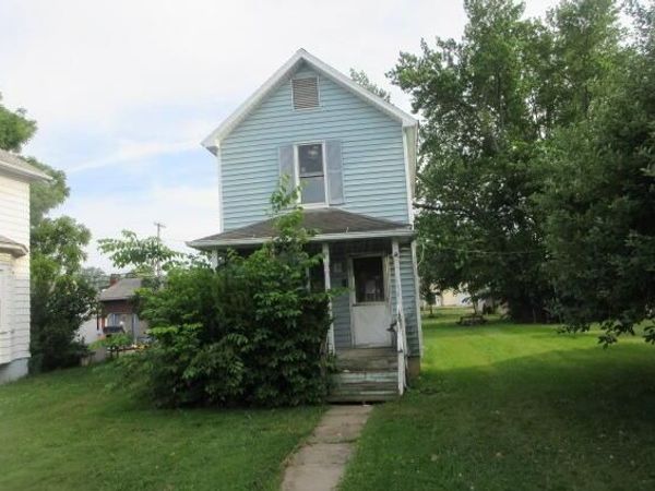 176 E Maryland Avenue , Sebring, OH 44672