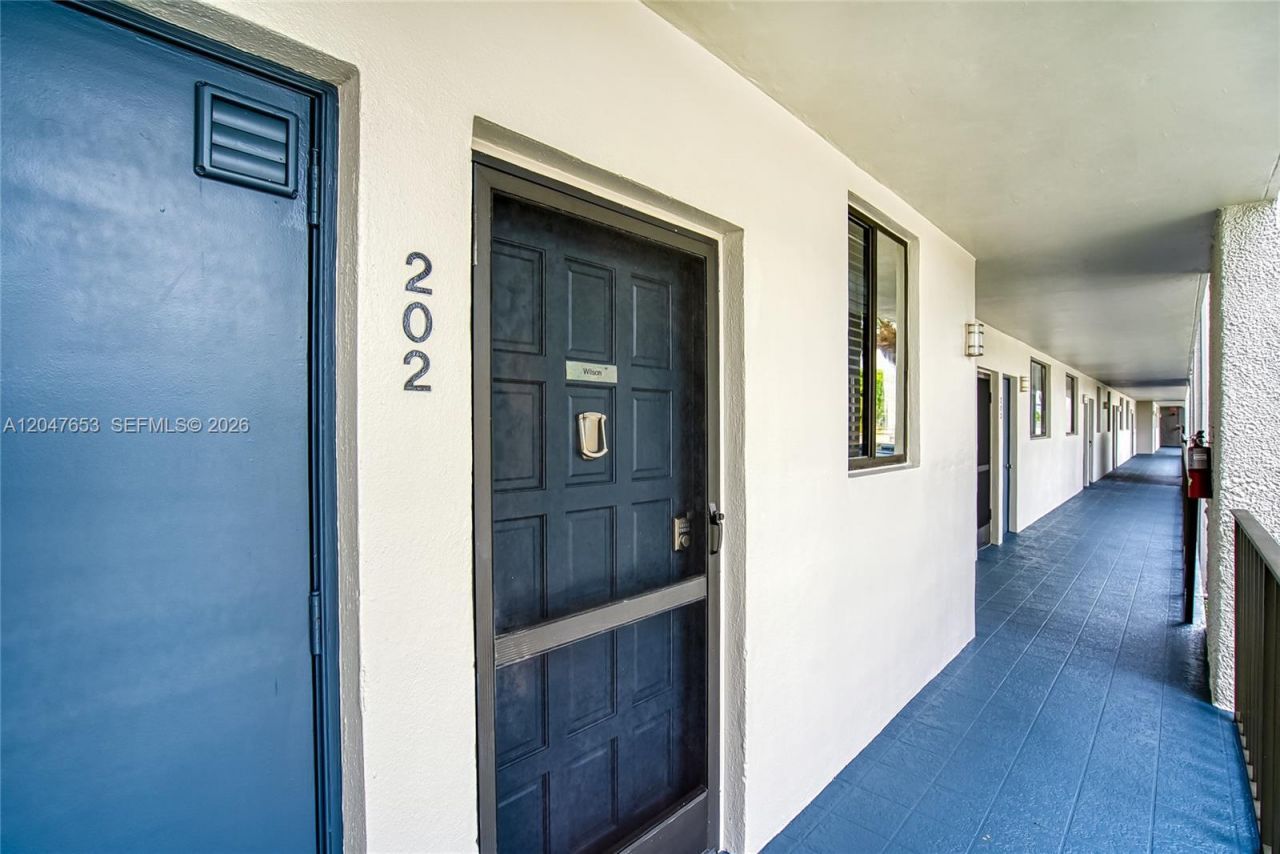 4345 Trevi Ct , Unit 202, Lake Worth, FL 33467 Photo