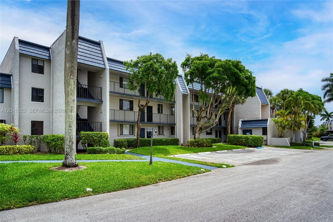 4345 Trevi Ct , Unit 202, Lake Worth, FL 33467 Photo
