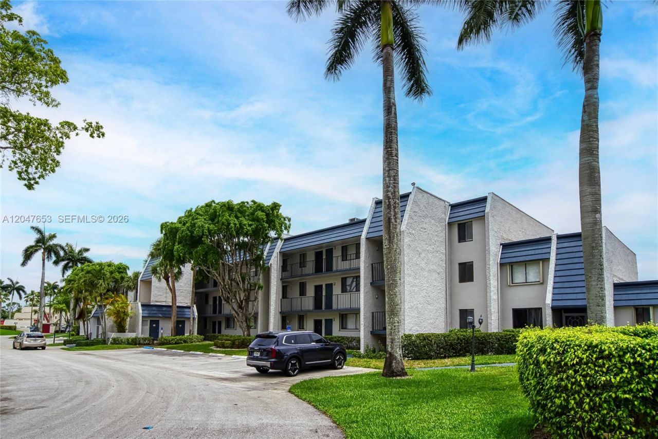4345 Trevi Ct , Unit 202, Lake Worth, FL 33467 Photo