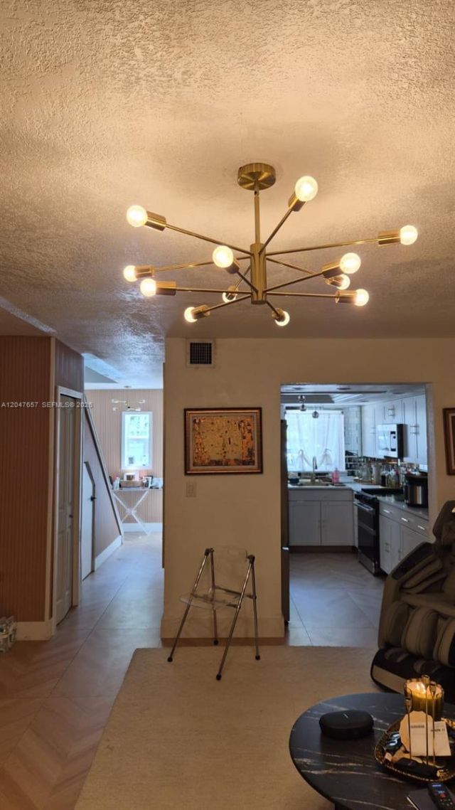 7190 W 17th Ct, Hialeah, FL 33014 Photo