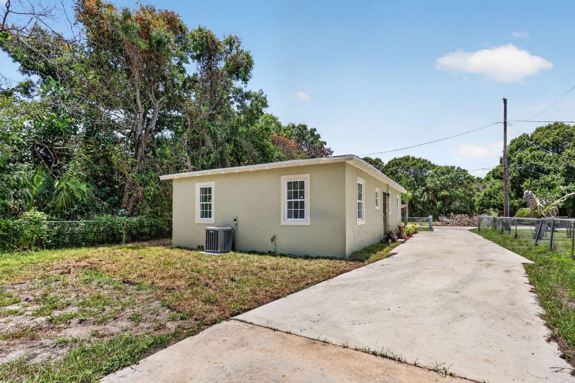 426 N 19th Street, Fort Pierce, FL 34950 Photo