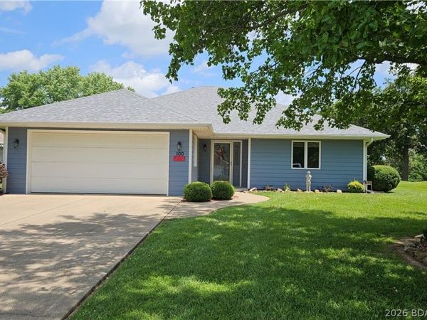 100 Eagle Avenue, Gravois Mills, MO 65037