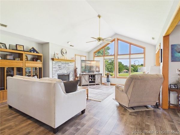100 Eagle Avenue, Gravois Mills, MO 65037