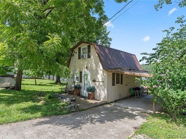 1142 Cedar Ridge Circle, Roach, MO 65787