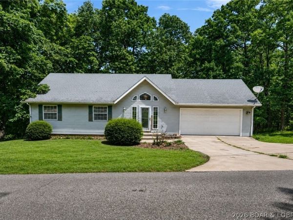 1509 Oak Bend Road, Sunrise Beach, MO 65079