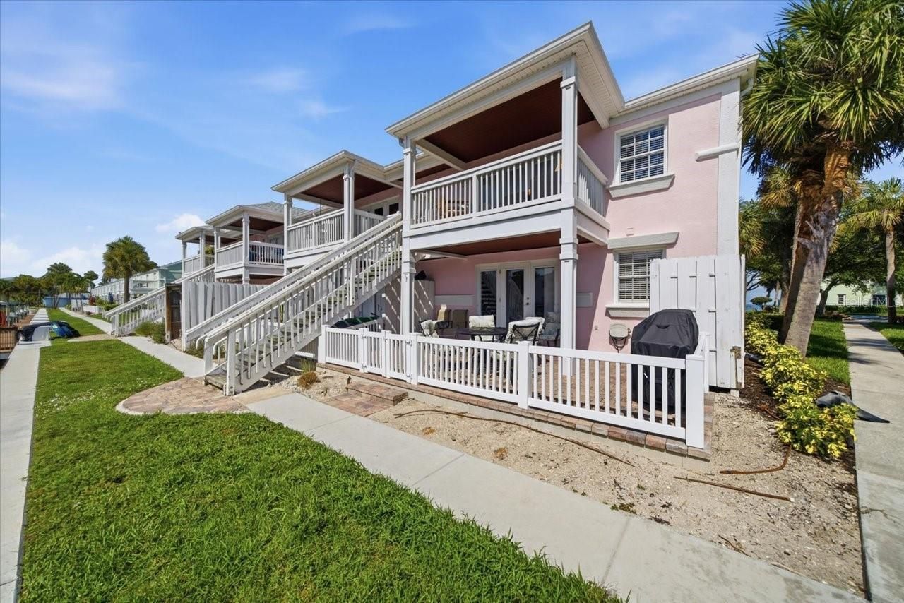 4843 Coquina Key Drive Se, Unit A, Saint Petersburg, FL 33705 Photo