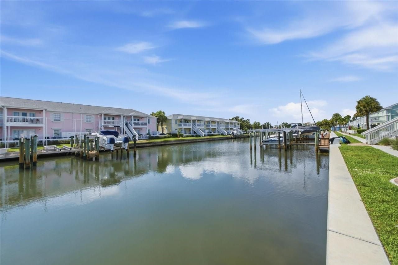 4843 Coquina Key Drive Se, Unit A, Saint Petersburg, FL 33705 Photo