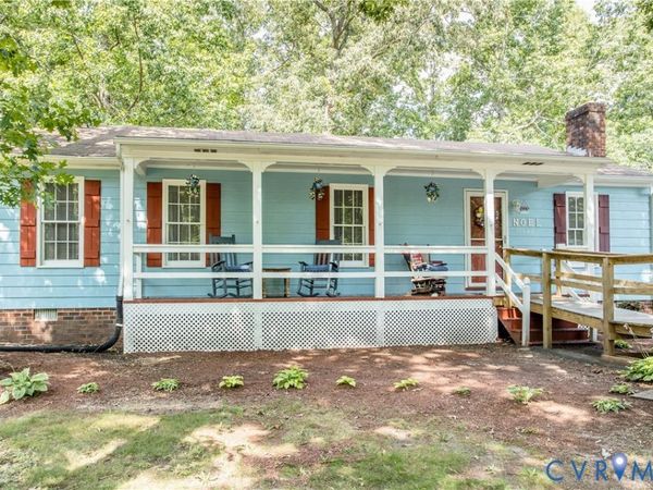 11643 Chester Station Drive, Chester, VA 23831