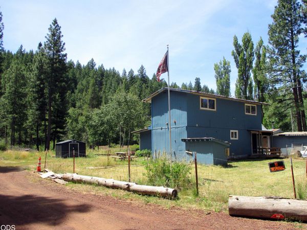 29910 N Street, Klamath Falls, OR 97601