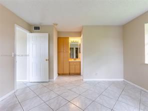 10106 Twin Lakes Drive, Unit 4, Coral Springs, FL 33071 Photo
