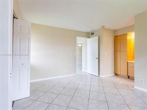 10106 Twin Lakes Drive, Unit 4, Coral Springs, FL 33071 Photo