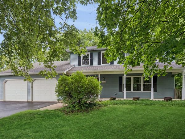 6N115 Riverside Drive , St. Charles, IL 60174