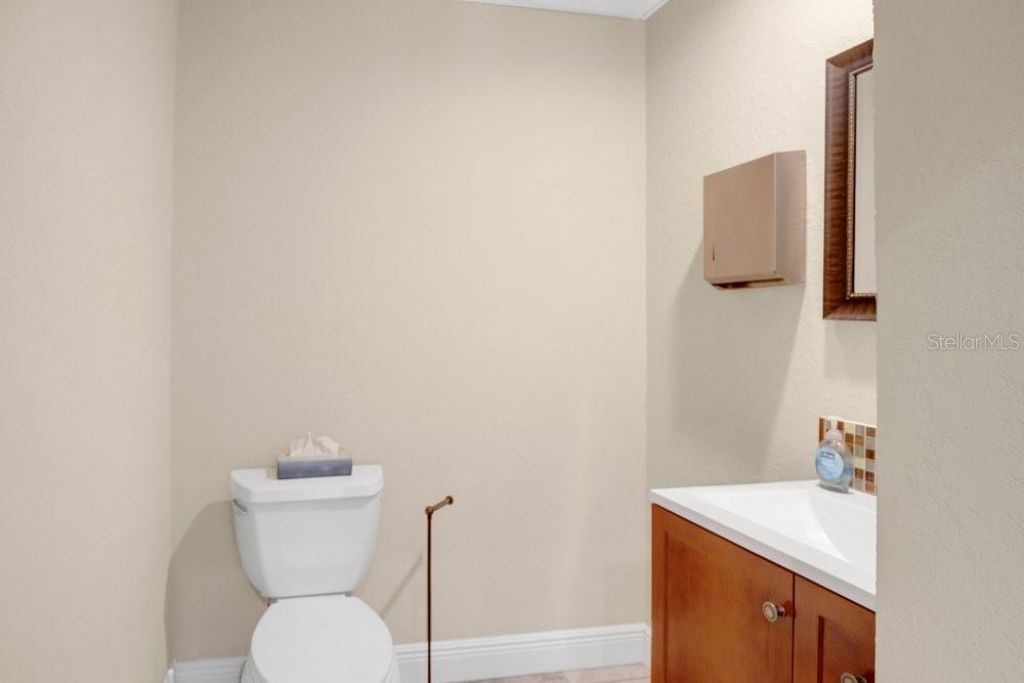 925 W Sr 434, Winter Springs, FL 32708 Photo