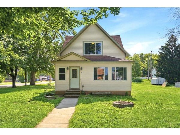 130 N Woodworth Street, Elmwood, WI 54740