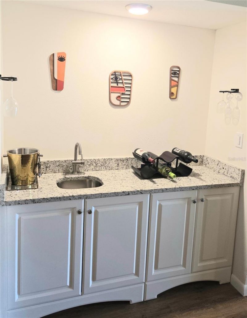4416 Spicewood Drive , Unit J, Bradenton, FL 34208 Photo