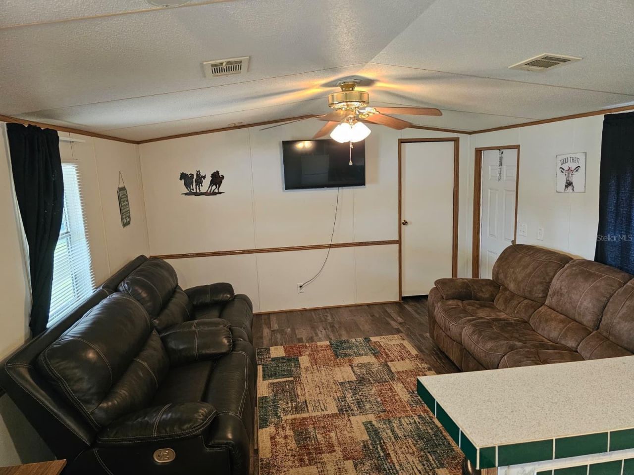 9050 SE 196th Terrace , Ocklawaha, FL 32179 Photo