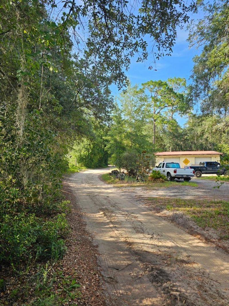 9050 SE 196th Terrace , Ocklawaha, FL 32179 Photo