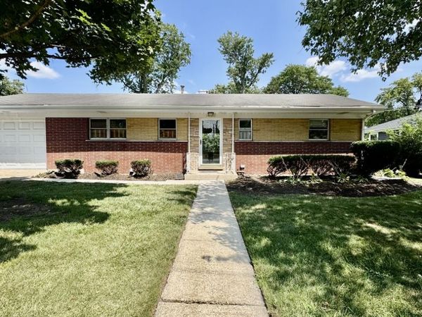 4707 Fairview Avenue, Downers Grove, IL 60515