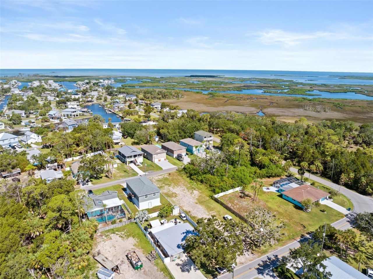 5041 Maplewood , Hernando Beach, FL 34607 Photo