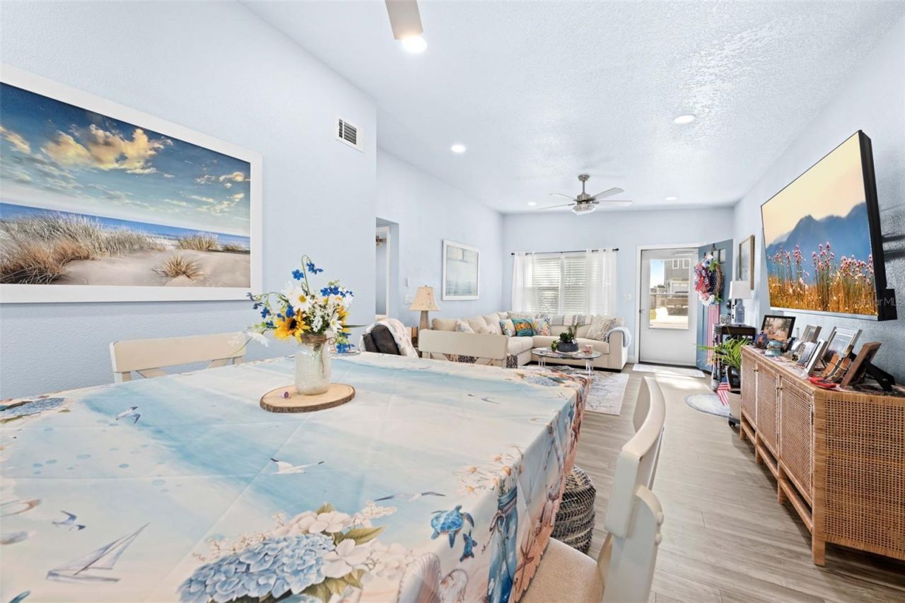 5041 Maplewood , Hernando Beach, FL 34607 Photo