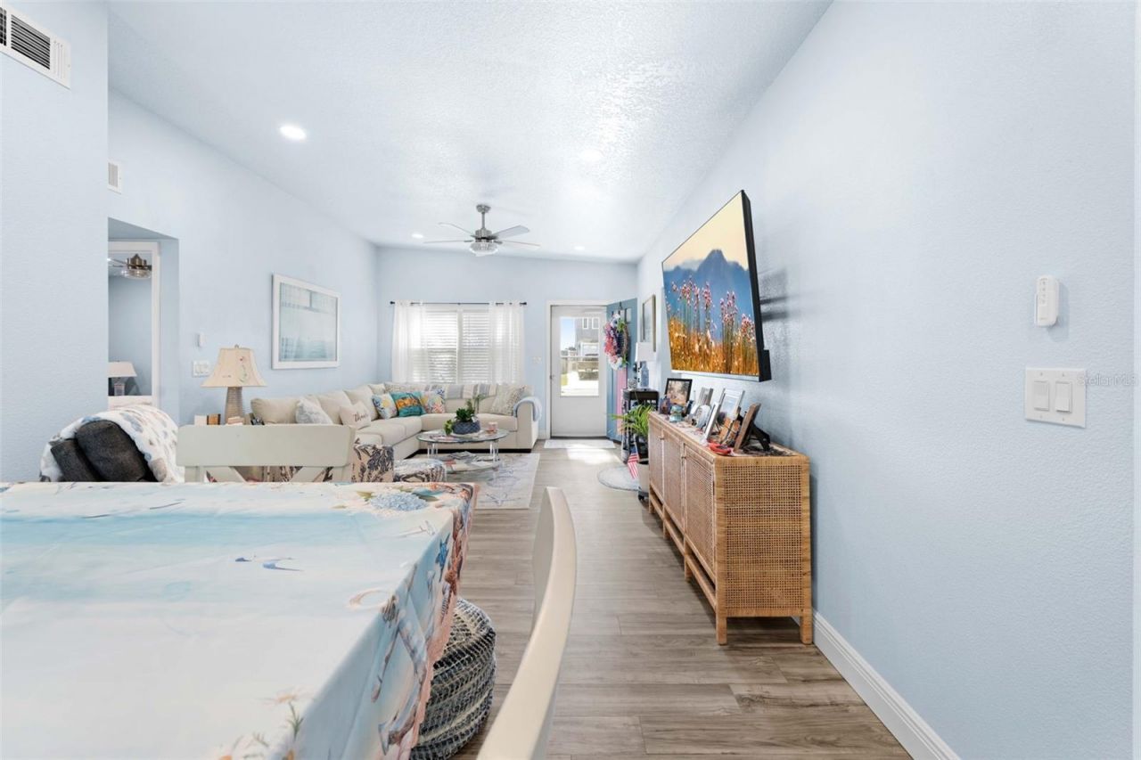 5041 Maplewood , Hernando Beach, FL 34607 Photo