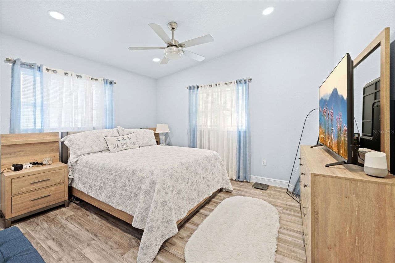 5041 Maplewood , Hernando Beach, FL 34607 Photo