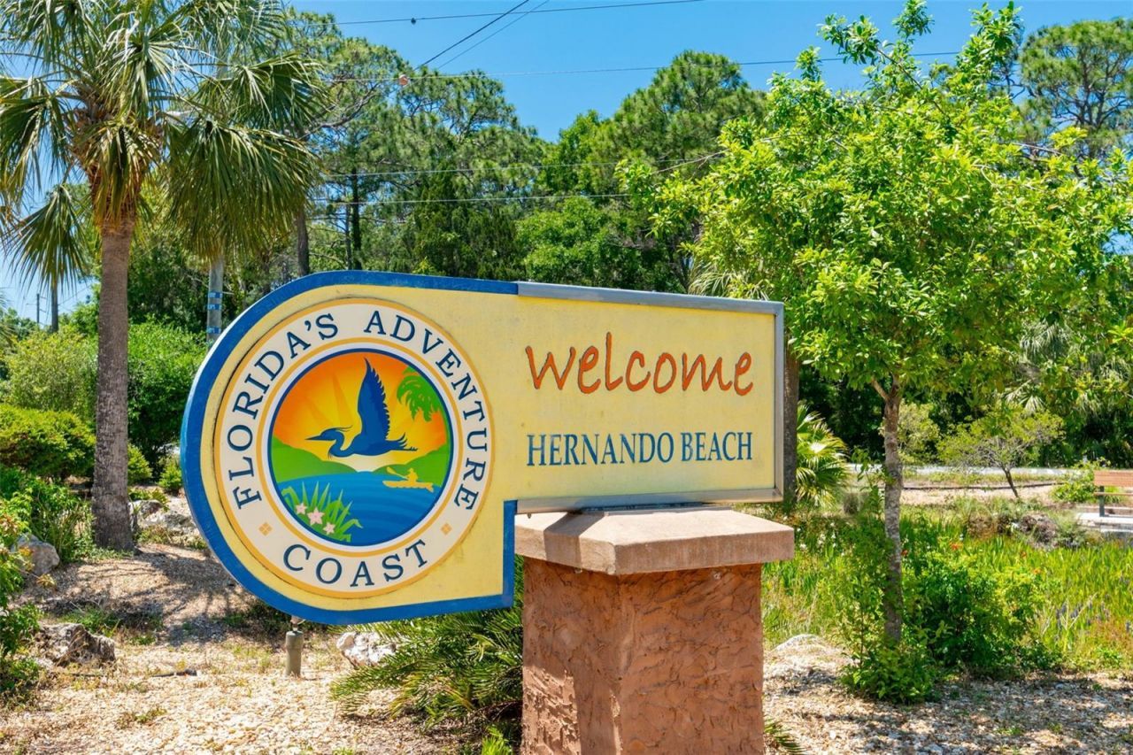 5041 Maplewood , Hernando Beach, FL 34607 Photo