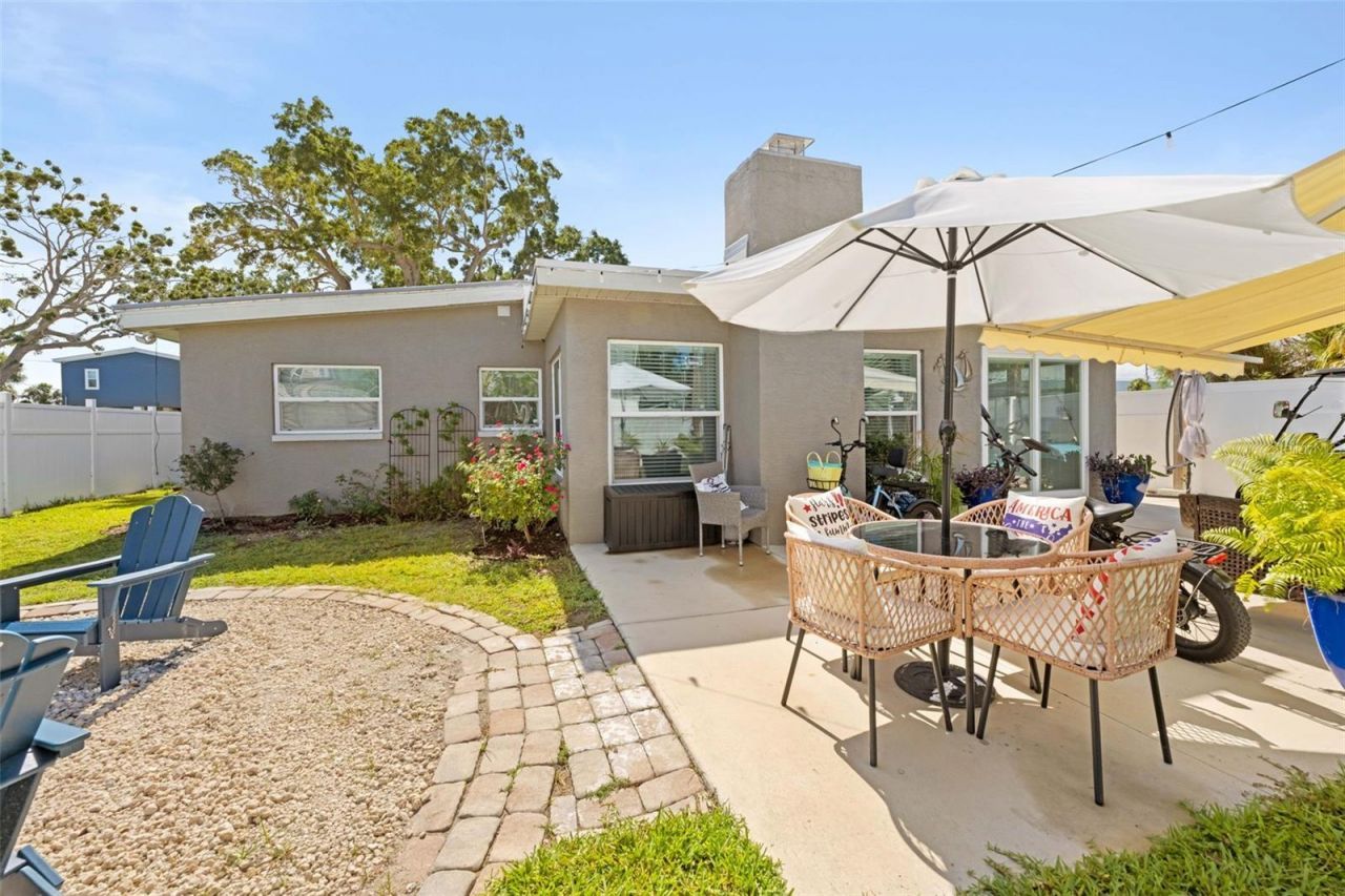 5041 Maplewood , Hernando Beach, FL 34607 Photo