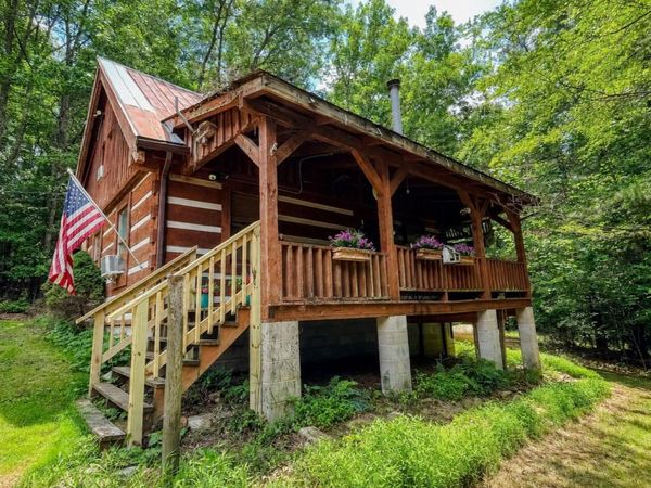 471 Springdale Sawmill Rd, Meadow Bridge, WV 25976