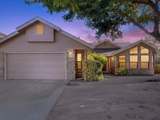 4604 Trace Way Avenue NW Albuquerque, NM 87120