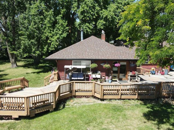 400 W Beacon Light Rd, Eagle, ID 83616