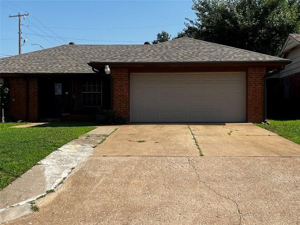 1936 NE 52ND Street, Oklahoma City, OK 73111
