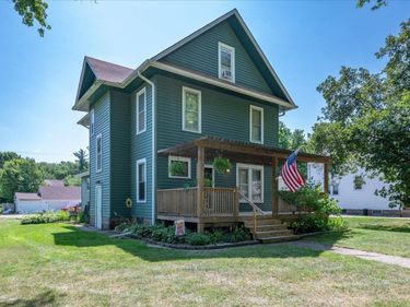 221 N 14 Street, Tekamah, NE 68061