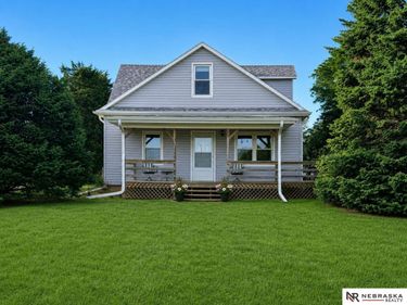 4902 Waverly Road, Lincoln, NE 68514