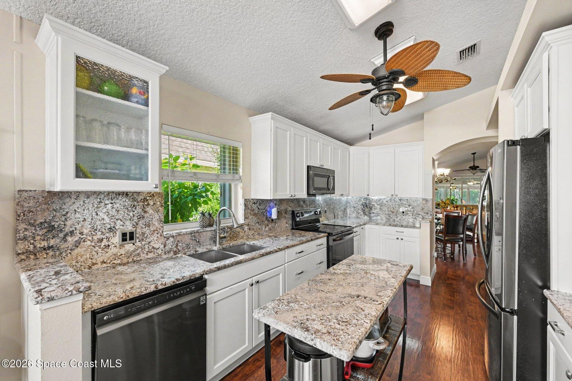 3900 Saint Armens Circle, Melbourne, FL 32934 Photo