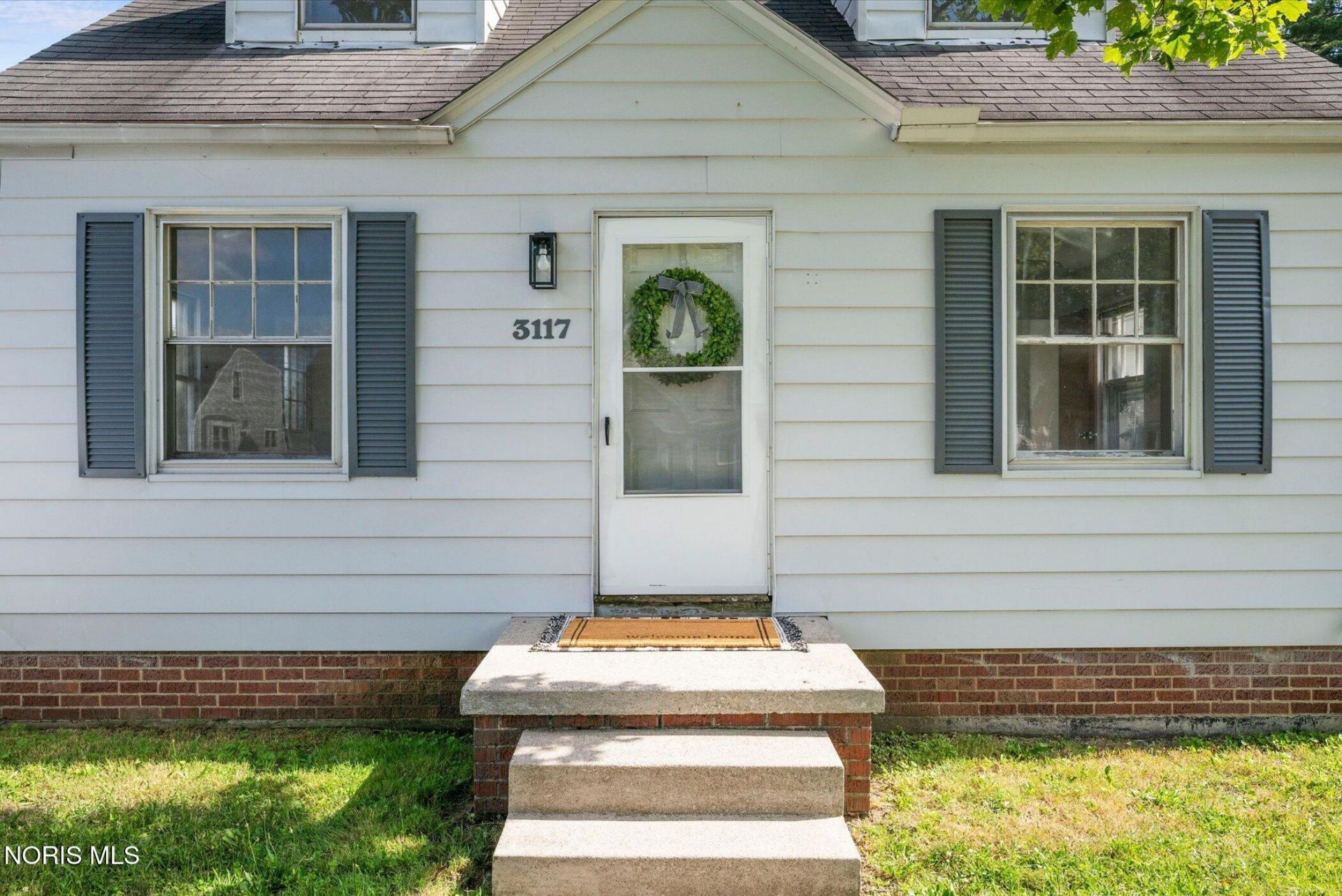 3117 Cragmoor Avenue, Toledo, OH 43614 Main Photo