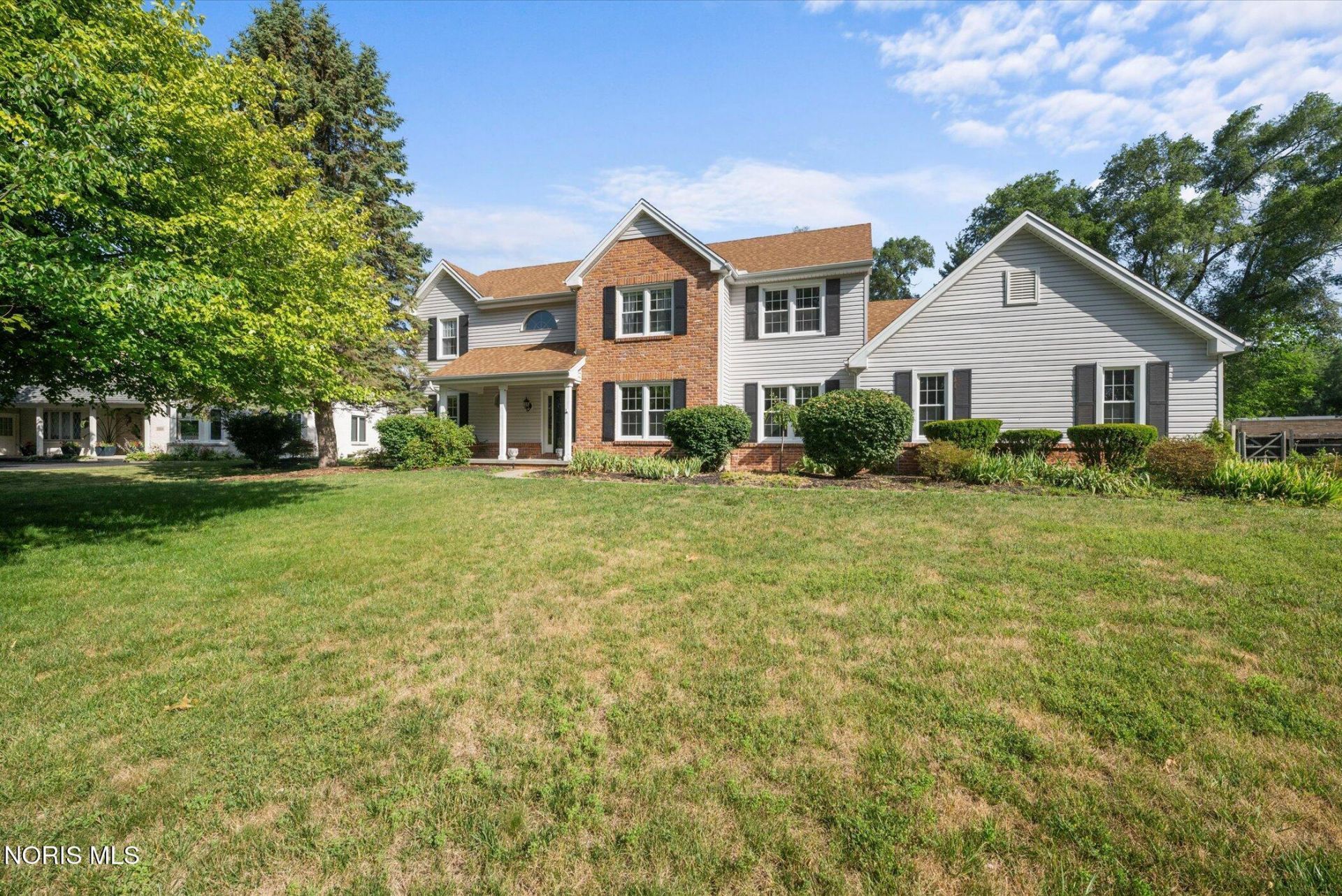 5024 Hunters Green Drive, Toledo, OH 43623 Main Photo