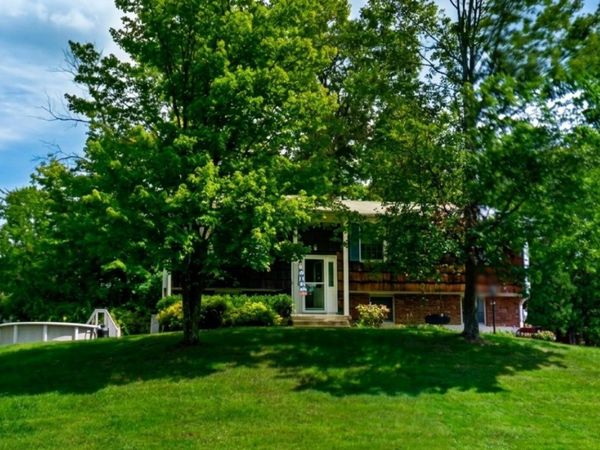 19 Saint Michaels Terrace, Carmel, NY 10512