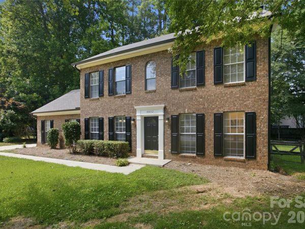 8802 Tarpan Court , Charlotte, NC 28216