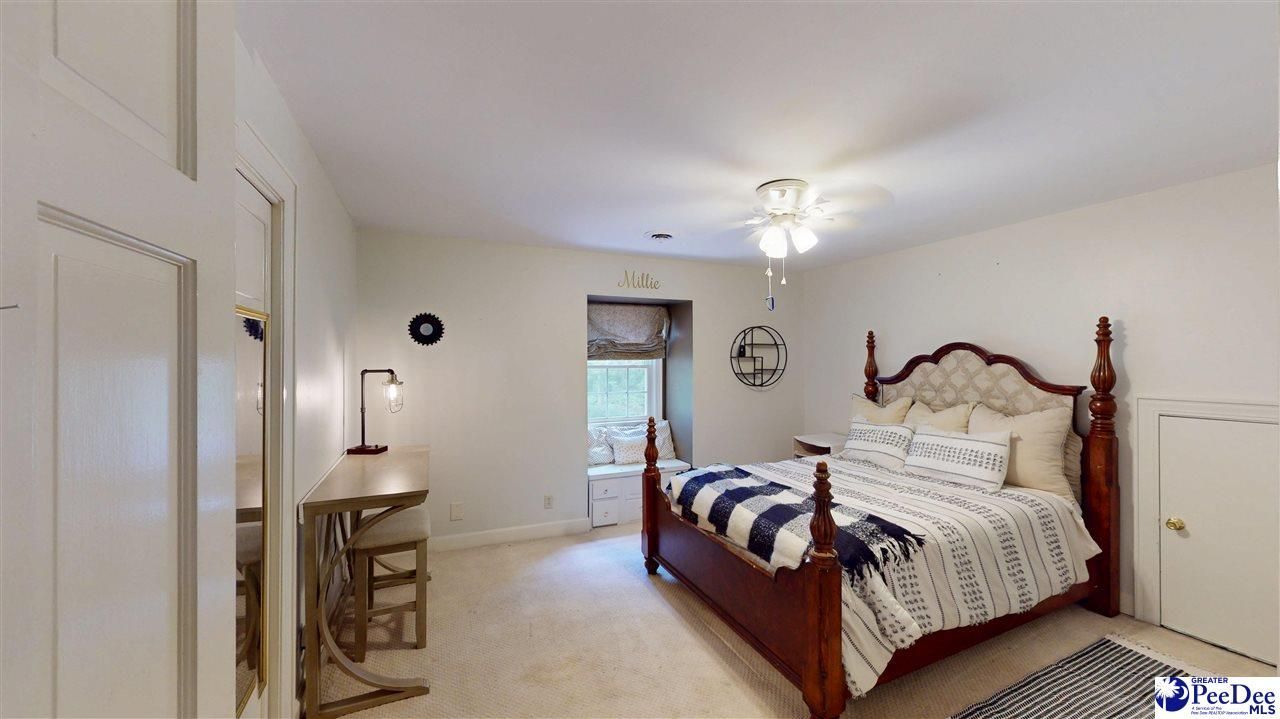 325 Lyndale Drive Photo 21