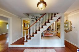 325 Lyndale Drive photo 4