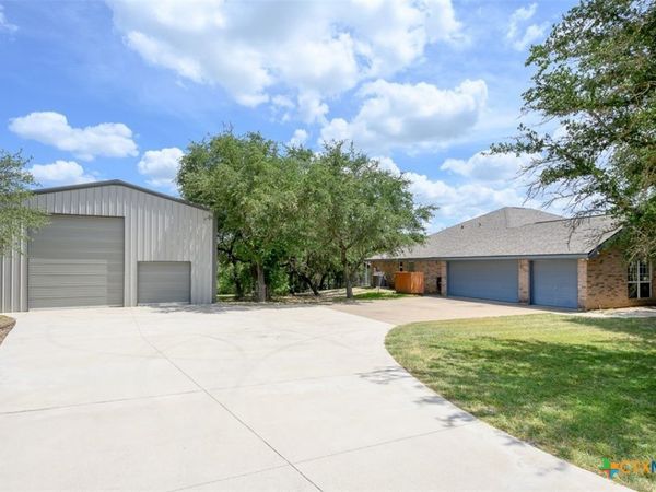299 White Oak Drive, Killeen, TX 76549