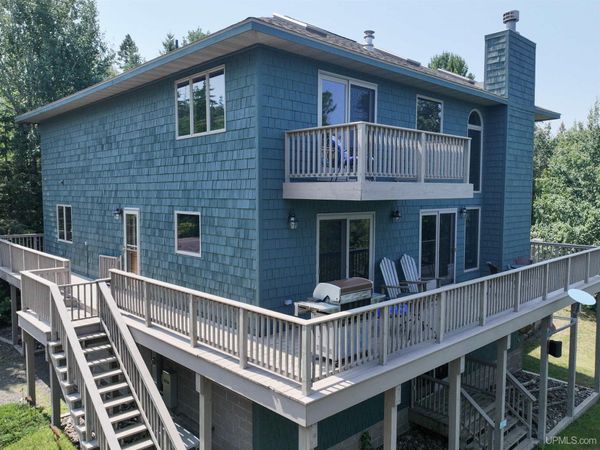 9477 Goodell Road, Eagle Harbor Twp, MI 49950