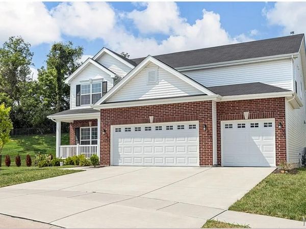 1024 Miremont Drive , Manchester, MO 63011