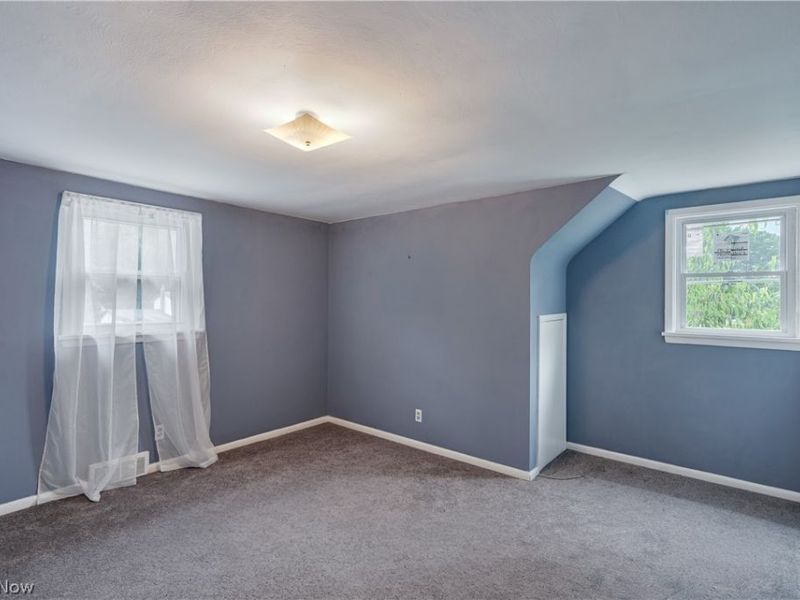 24 Deeringwood Drive, New Middletown, OH 44442 Photo 28