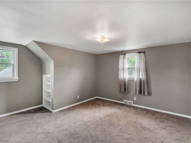 24 Deeringwood Drive, New Middletown, OH 44442 Photo 30