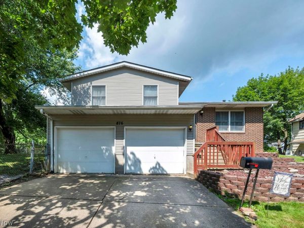 876 Oberlin Street, Akron, OH 44311