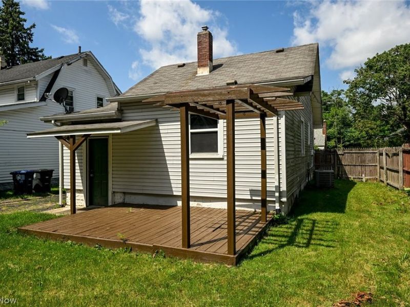 1253 Dietz Avenue, Akron, OH 44301 Photo 5
