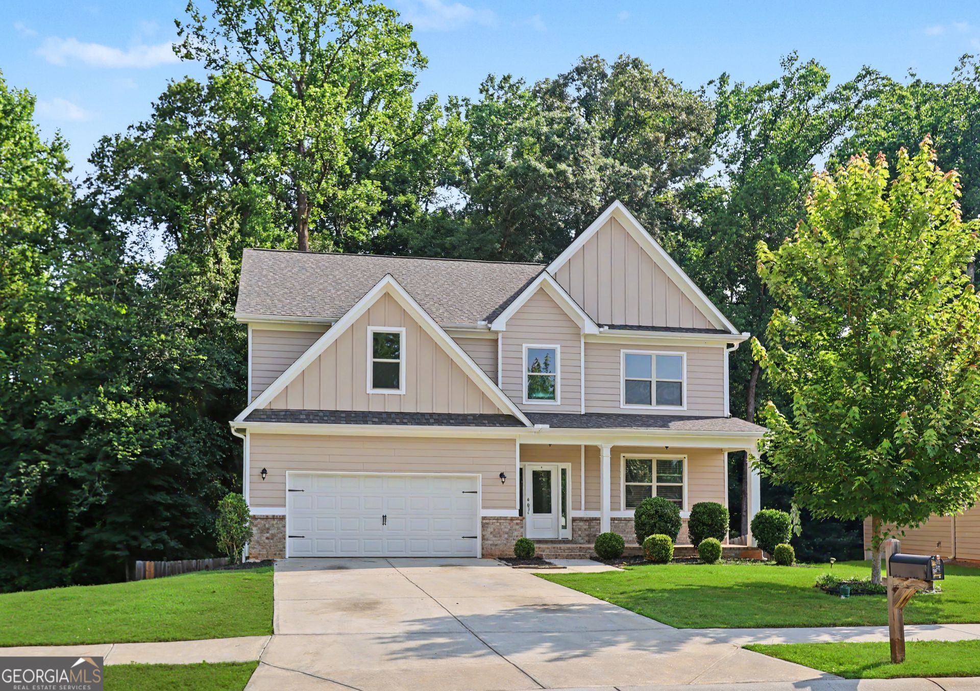 516 Brooks Village Drive, Pendergrass, GA 30567 Main Photo